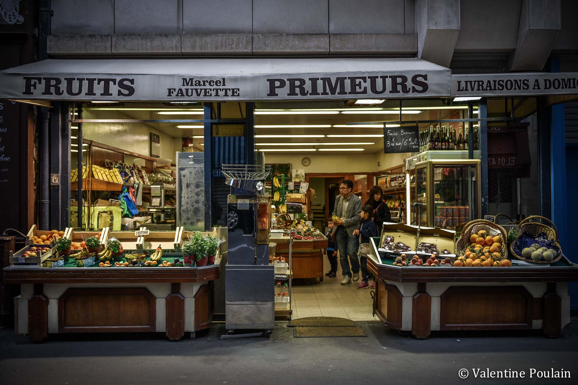 Paris photo devanture fruits légumes - Valentine Poulain