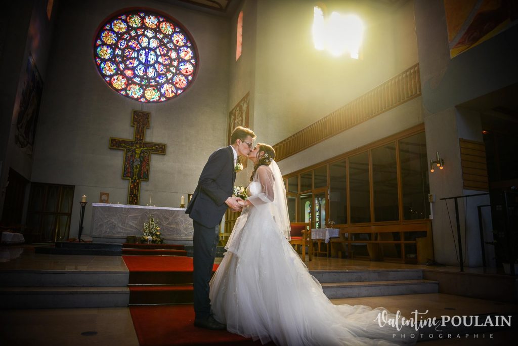 Mariage romantique champêtre chic église