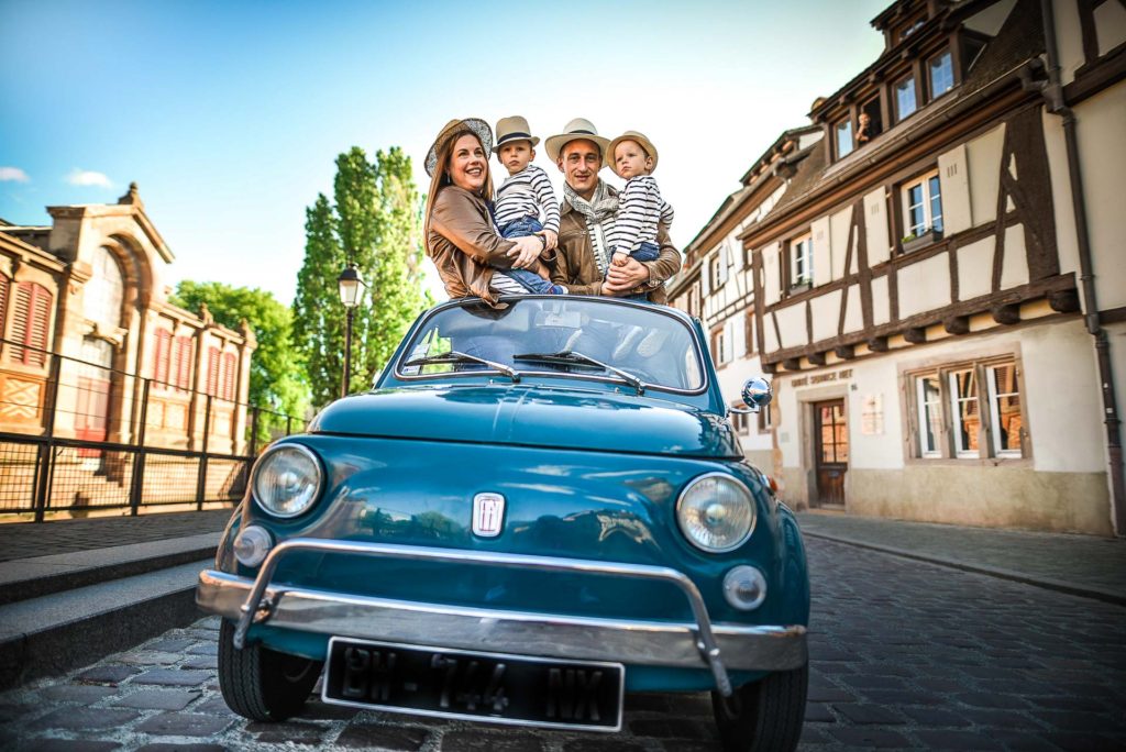 Shooting famille voiture FIAT 500