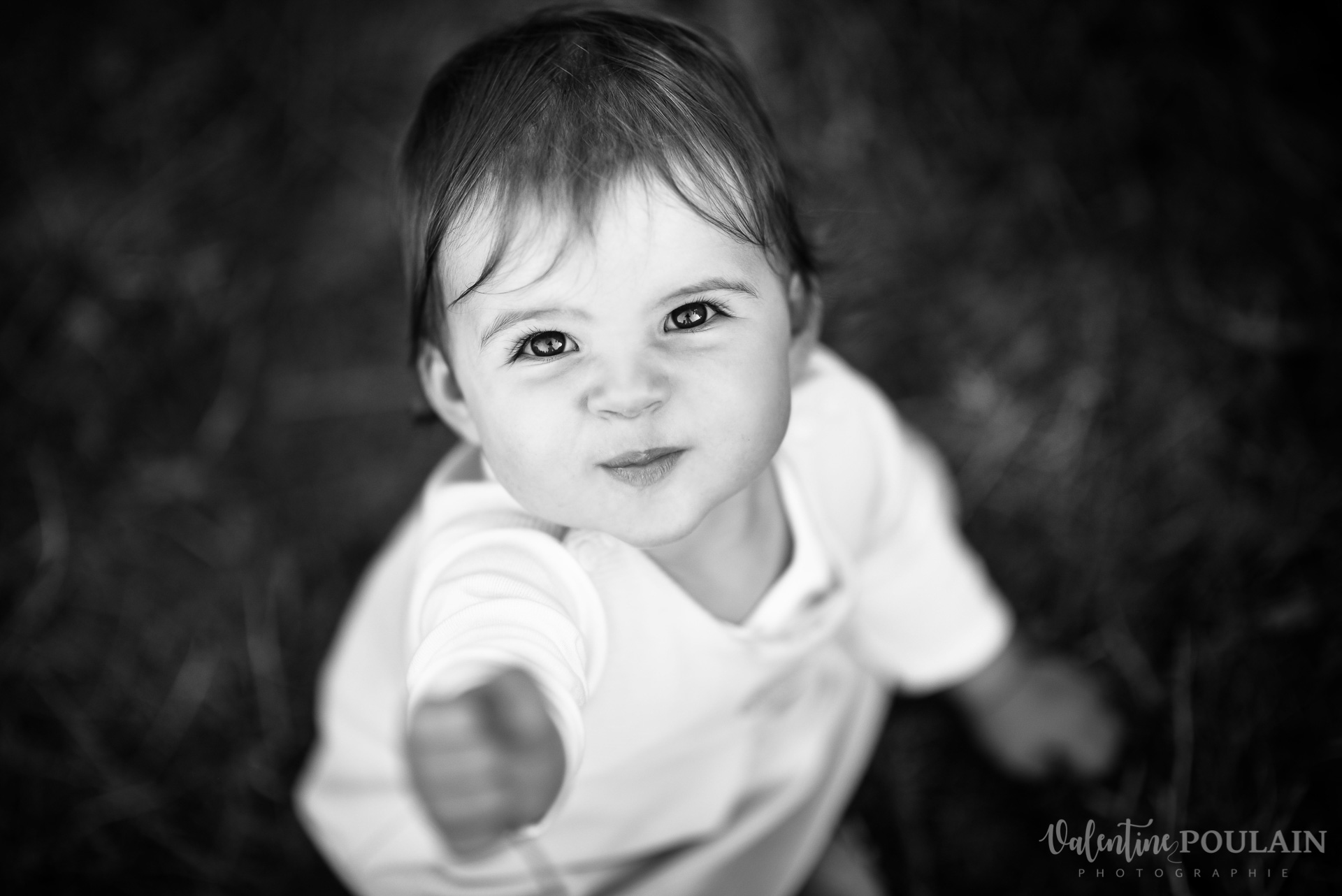 Portrait noir et blanc bebe - Valentine Poulain