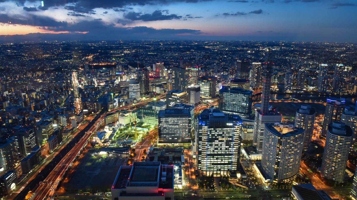 JAPON Tokyo Kyoto - Valentine Poulain building night