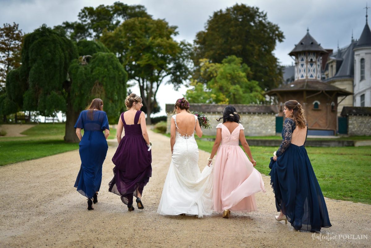 Mariage lieu insolite Paris -Valentine Poulain Domaine de Brunel Château du Prieuré témoins