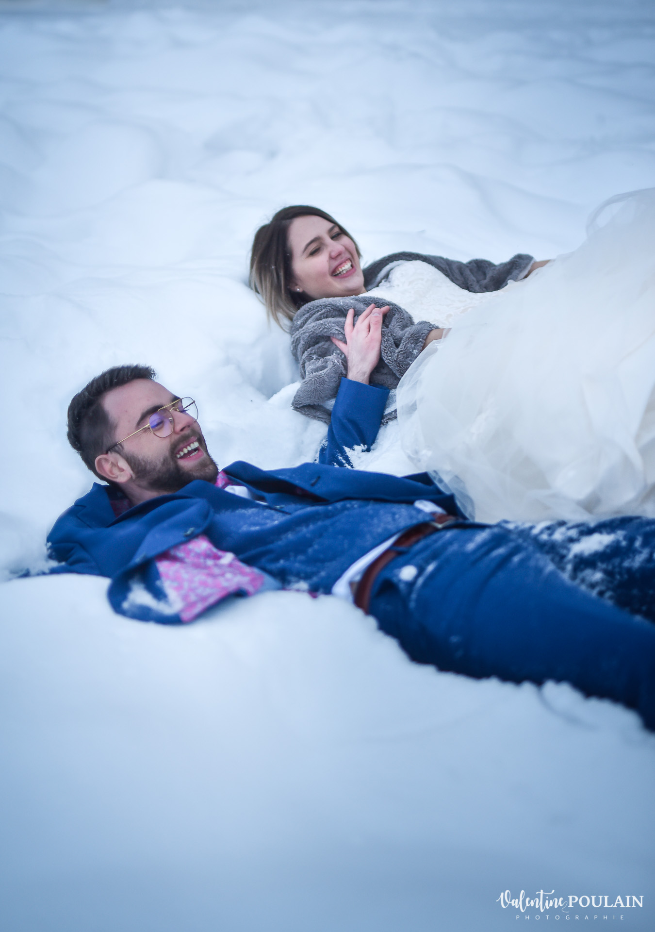 Se marier en hiver sous la neige - Valentine Poulain couchés